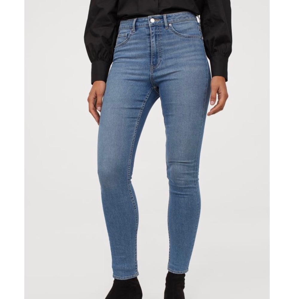 H&M High Waist Jegging. Denim Blue.Size W 31  L 34